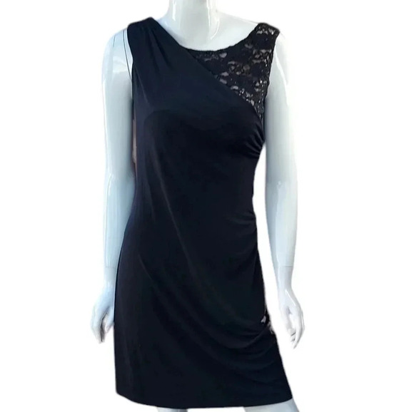 Connection Dresses & Skirts - Connected Petite Evening/ Cocktail Dress with Lace on Shoulder In Black Size 8P